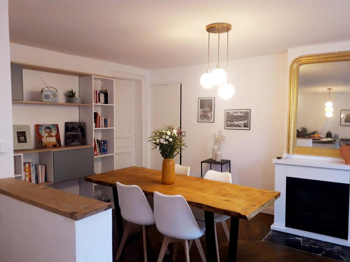 Appartement Champs Elysees Luxury Parijs